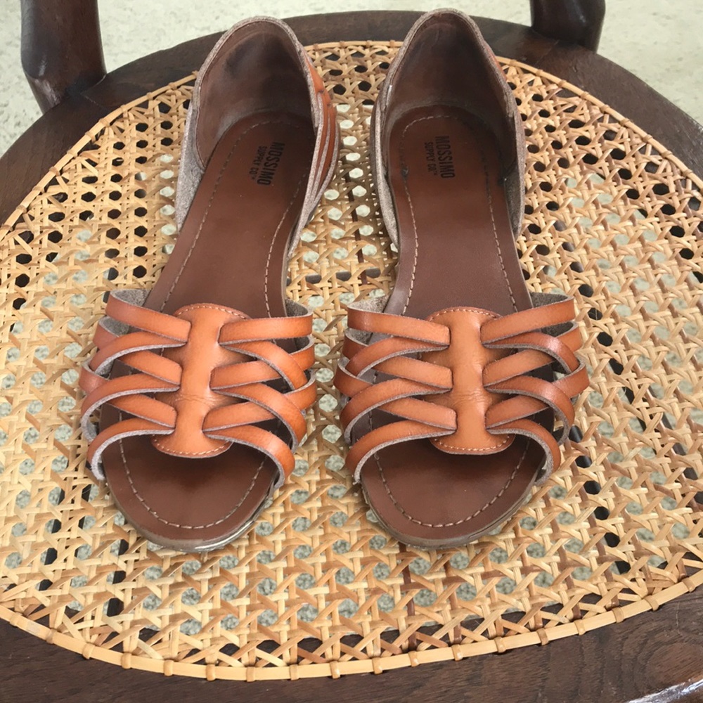Mossimo Huaraches
